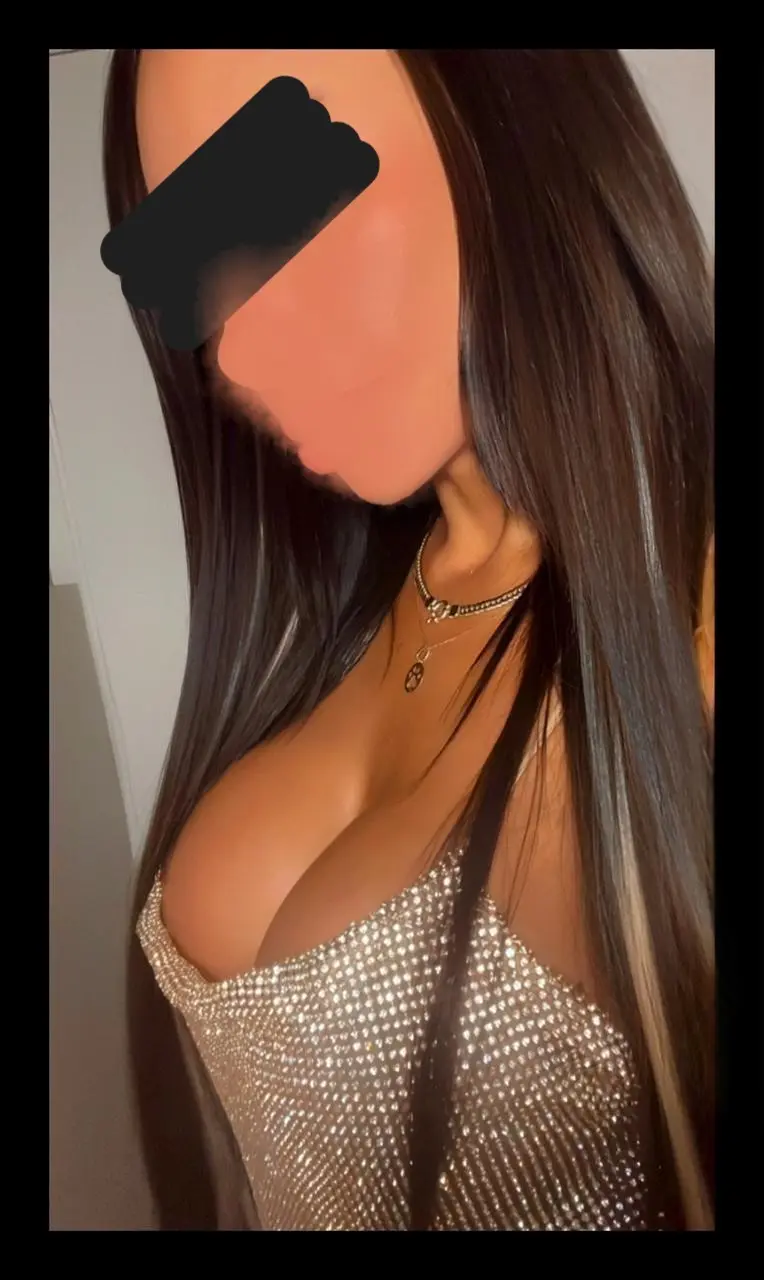 Ariana escort vip villa urquiza acompañante exclusiva buenos aires